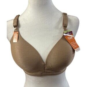 Warner's RN3281A Play it Cool Wirefree Contour Bra with Light‎ Lift Size 38B